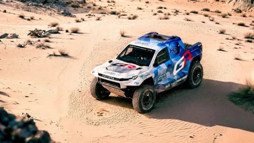 Toyota, Toyota Hilux, Toyota GR Hilux Is Built To Tackle Dakar Race Without Using A Drop Of Gasoline