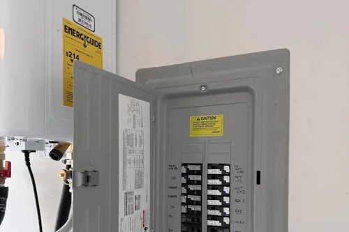 New townhouse buyer sees 100-amp service, and electricians say EV charging may still work