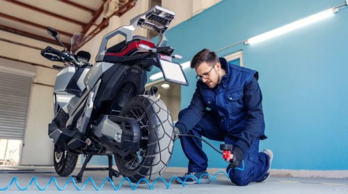 How Long Do Motorcycle Tires Last And How Often Should They Be Replaced?