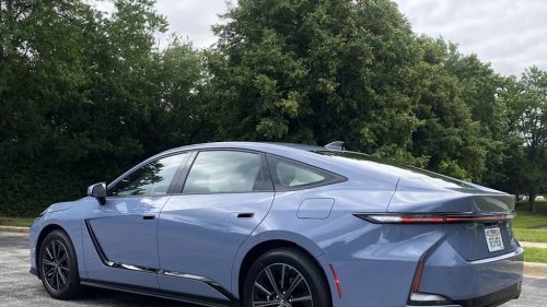 Lexus, Lexus ES, The 2026 Lexus ES 350h Redefines the Model Without Losing Why Buyers Have Flocked to it