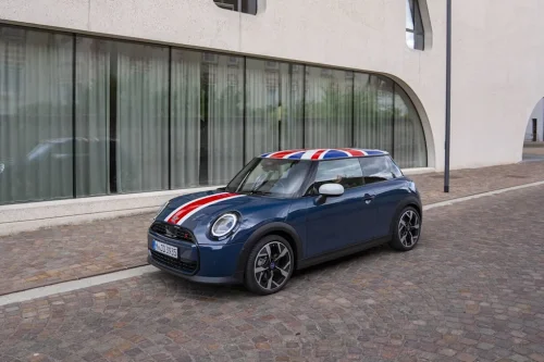 25 Years in America: MINI Celebrates with Heritage Edition