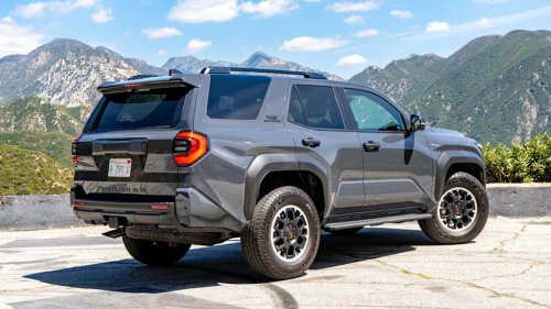 Toyota, Toyota 4Runner, Jeep, Jeep Cherokee, Jeep Grand Cherokee, Toyota 4Runner Vs. Jeep Grand Cherokee: Here's Our Honest Comparison