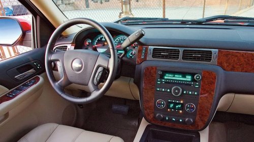 Toyota, Chevy, Toyota Came for Chevy’s Truck Crown. The Silverado Wasn’t Ready to Give It Up.