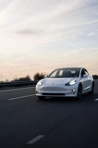 Tesla Recalls Model 3 and Model Y Over Excessively Bright Headlights