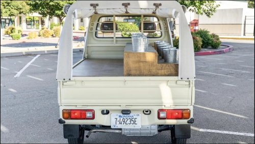 This No-Reserve 1988 Honda Acty 4WD Moonlights as a Traveling Flower Truck