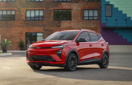 GM, Barra Sticks to EV Script as GM Softens the Timeline