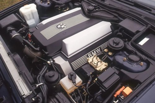 A Photo Tour of the 1993 Luxury Sedan Comparison Test