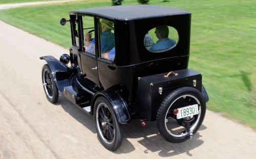 These 13 American Cars Didn’t Just Change Driving—They Changed America