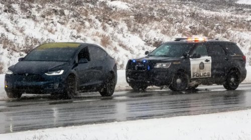 Tesla, Man Gets Busted For Speeding. Then Blames It All On Tesla's Self-Driving Feature