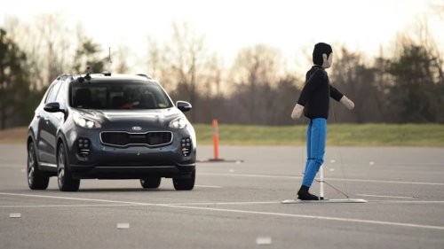 Shopping for a New Car? These 10 Driver Assists Could Help Save You from a Crash