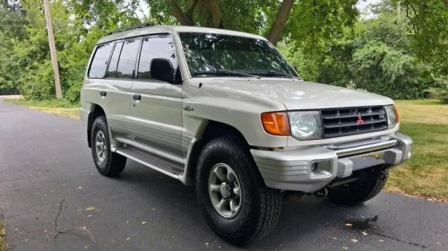 Mitsubishi, At $9,800, Is This 2000 Mitsubishi Montero Limited The Full Monty?