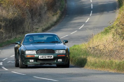 Awesome Aston Martin Virage 6.3 driven