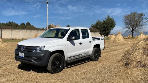 VW Is Reportedly Eyeing a U.S.-Built Pickup. Here’s Why Midsize Makes the Most Sense.