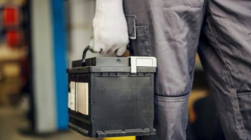 Why Cars Made The Switch To 12-Volt From 6-Volt Batteries