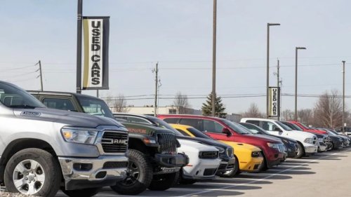 CarEdge Co-Founder Says New Car Buyers Should Wait Until December For Better Deals