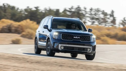 Kia Telluride Recall Fix Failed, 450,000+ SUVs Need to Park Outside