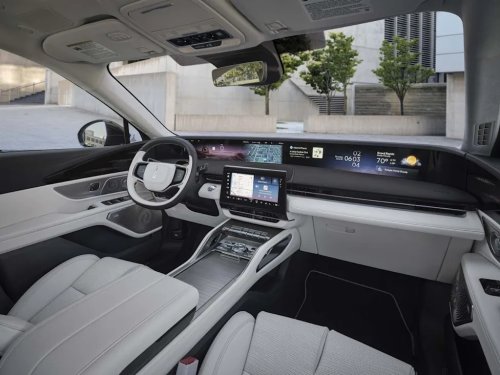 Lincoln, 2027 Lincoln Nautilus Refresh Brings Updated Styling