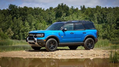 Ford, Ford Escape, Ford Explorer, Ford Quietly Rolls Out $10,000 Explorer Discounts to Keep Escape Customers