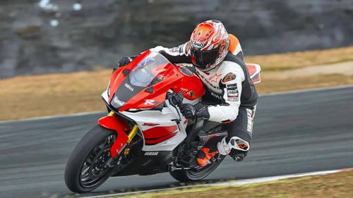 These Small Yamaha Sportbikes Look Really Good With These 70th Anniversary Graphics