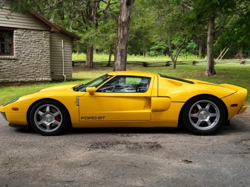 Ford, Ford GT, This 2006 Ford GT For Sale Is Rare Because Of What It Doesn’t Have