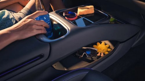XPeng’s New L03 SUV Takes Aim at Tesla and BMW With Big Tech and a $40K-ish Price