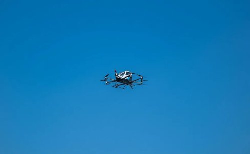 Florida's Flying-Car Test Track Is the Headline. The Robotaxis Already on I-95 Are the Real Story