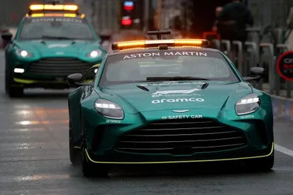 Mercedes, Mercedes introduces new 612hp F1 safety car