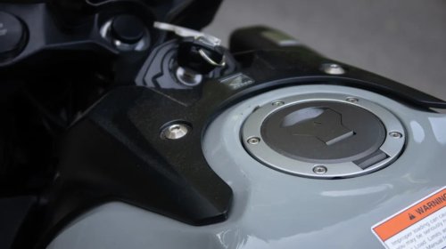 A Serious Injury Kept Me Off Motorcycles. Honda’s E-Clutch Got Me Back in the Saddle