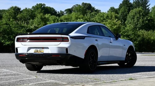 Dodge's 2026 Charger R/T Sixpack Feels Like Peak Muscle Car Nostalgia, And Not In A Good Way