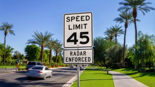 Speed Limit Signs Vs. Advisory Speed Signs: What's The Difference?