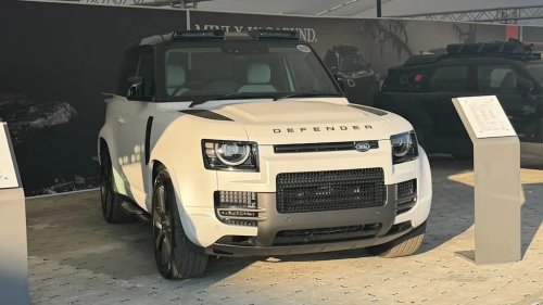 Land Rover's Next Defender May Not Arrive Until the 2030s