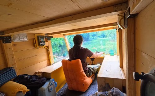 YouTuber Quiet Nerd Builds the Ultimate Electric 8×8 Micro Camper