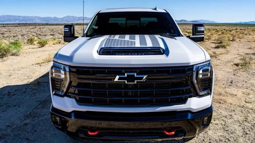 Chevrolet, Chevrolet Celebrates America's 250th Birthday With Stars And Steel Corvettes And Trucks
