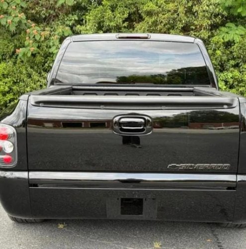 Chevy, This Lowered 79k-Mile 2001 Chevy Silverado 1500 LS Is A Clean Street Truck Ready For Auction