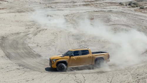 2027 Toyota Tundra: Should You Off-Road in the TRD Pro or Trailhunter?