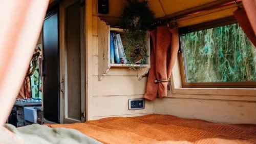 Mercedes-Benz, Supertramped Co. Turned Old Mercedes-Benz Van Into A Stunning Bespoke Home