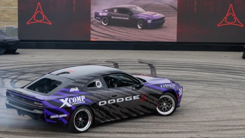 Dodge, Dodge Charger, Dodge Is Doing Everything It Can to Make People Like the New Charger—Except Give It a V8