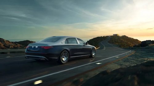 5 Flagship Sedans That Still Beat Luxury SUVs For Prestige