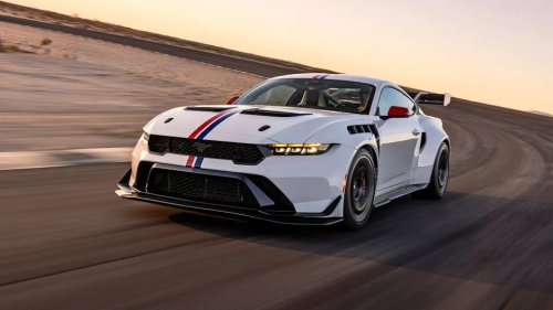 Ford, Ford Mustang, Hot Lap Video: How the Ford Mustang GTD Outsmarted and Outcornered 1,200-hp Supercars