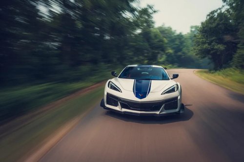 Chevrolet, Chevrolet Corvette, 2027 Chevrolet Corvette Grand Sport Driven: This C8 Is a Killer Combo