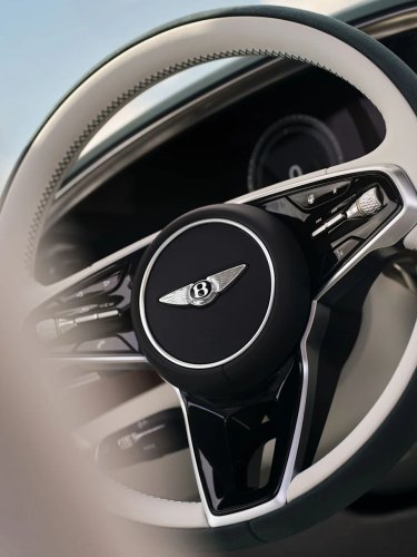 Bentley, View Interior Photos of the 2028 Bentley Torcal