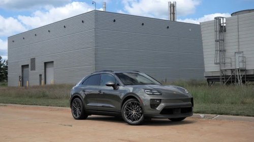 2026 Porsche Macan Electric Review: Neither Cheap Nor Flawless, But That Doesn't Matter