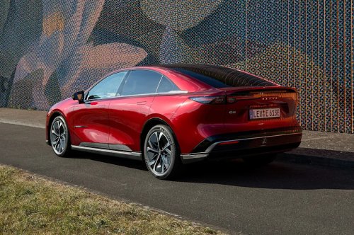 Mazda 6e