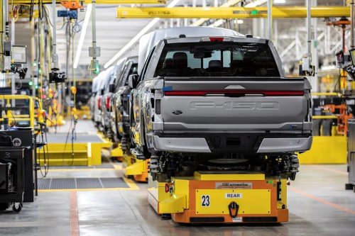 Ford, Ford F-150, Ford F-150 Lightning, Ford F-150 Lightning Owners Are Paying More Than Gas-Truck Drivers—And It Says a Lot About EV Ownership