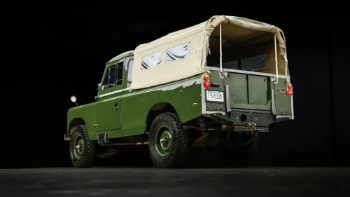 Daniel Craig's 1959 Land Rover Has Just Sold at Auction