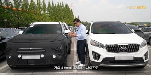 Hyundai’s Next Tucson Looks Bigger And Fancier Inside