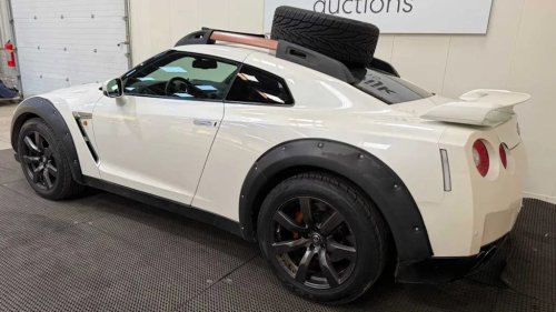 Someone Turned A Nissan GT-R Into An Off-Roader