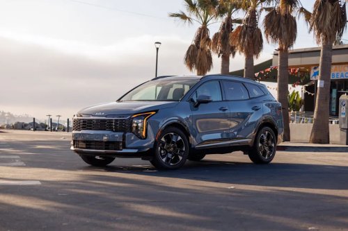 View Exterior Photos of the 2026 Kia Sportage Hybrid SX-Prestige
