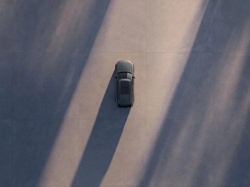 View Photos of the 2028 Volvo XC90 Hybrid