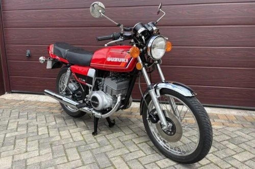 Rare Classic Motorcycles Being Auctioned By H&amp;H Classics